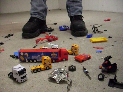 5 Litle Toytrucks