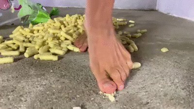 Sneakergirly – Celia Crushing Some Corn Chips